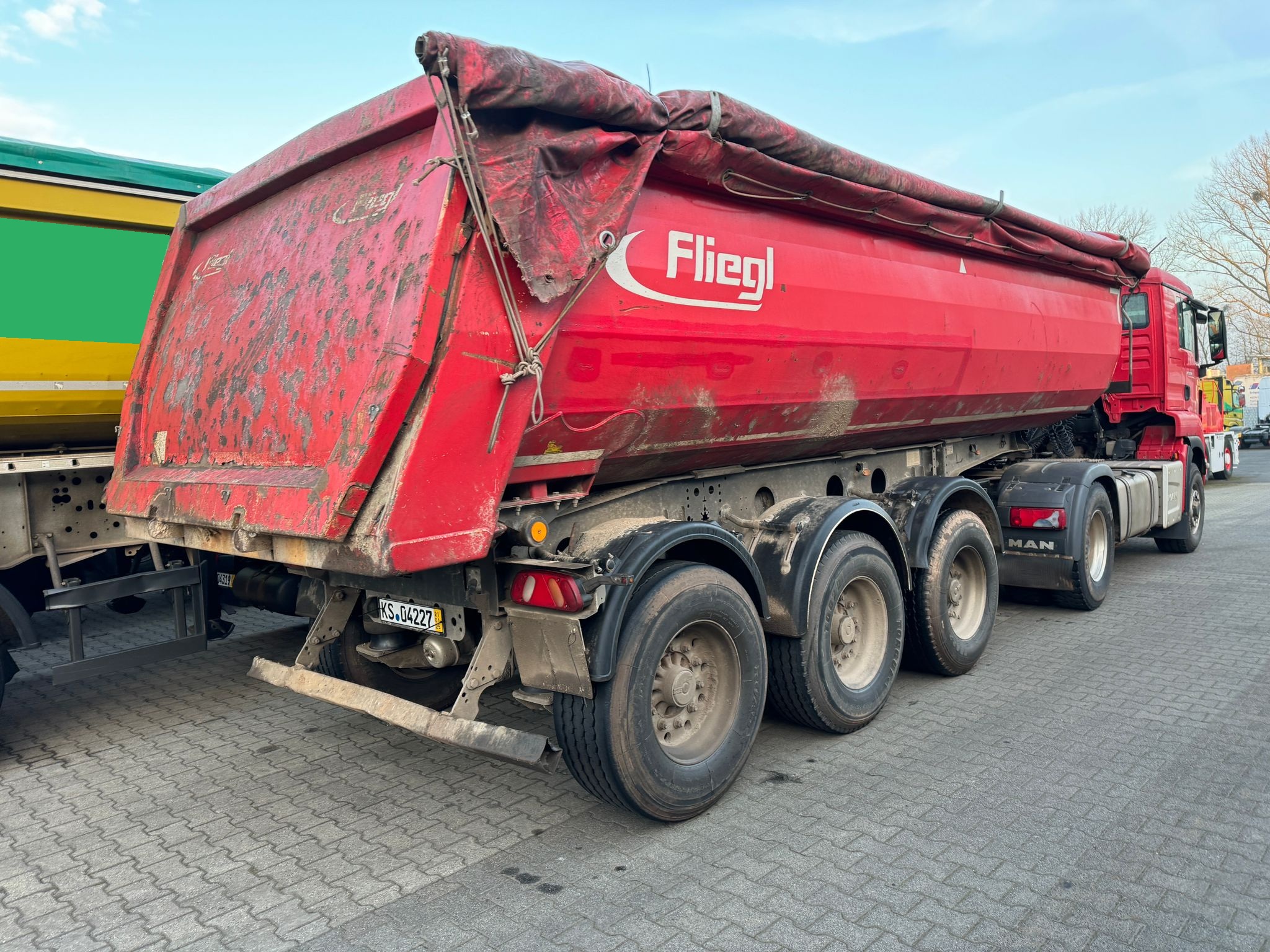 FLIEGL DHKS 390 NACZEPA WYWROTKA